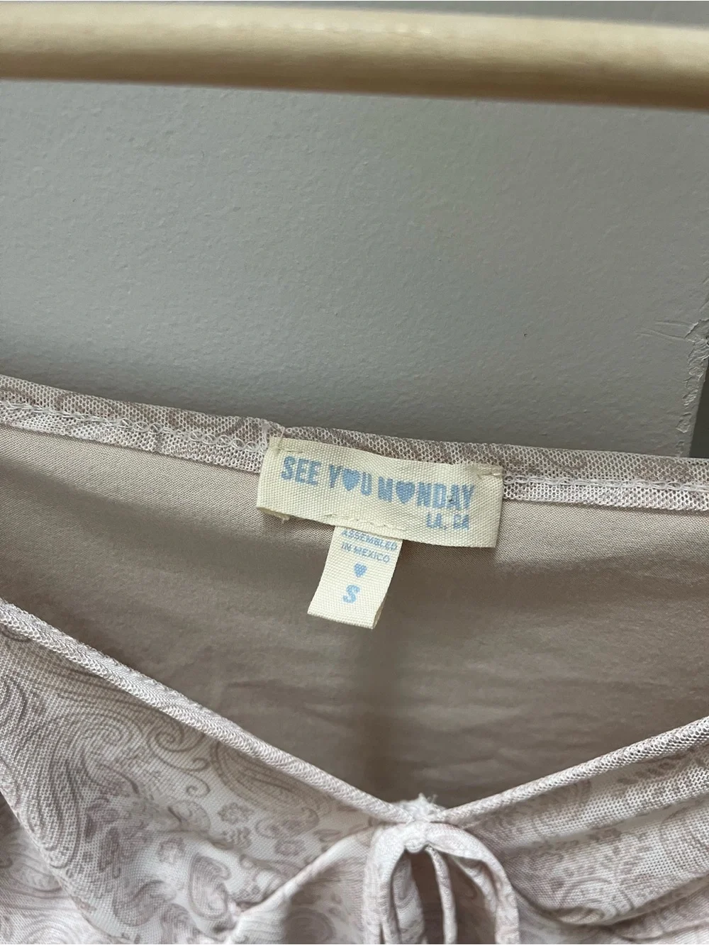 See You Monday Paisley Tie-Front Puff Sleeve Top in Light Taupe